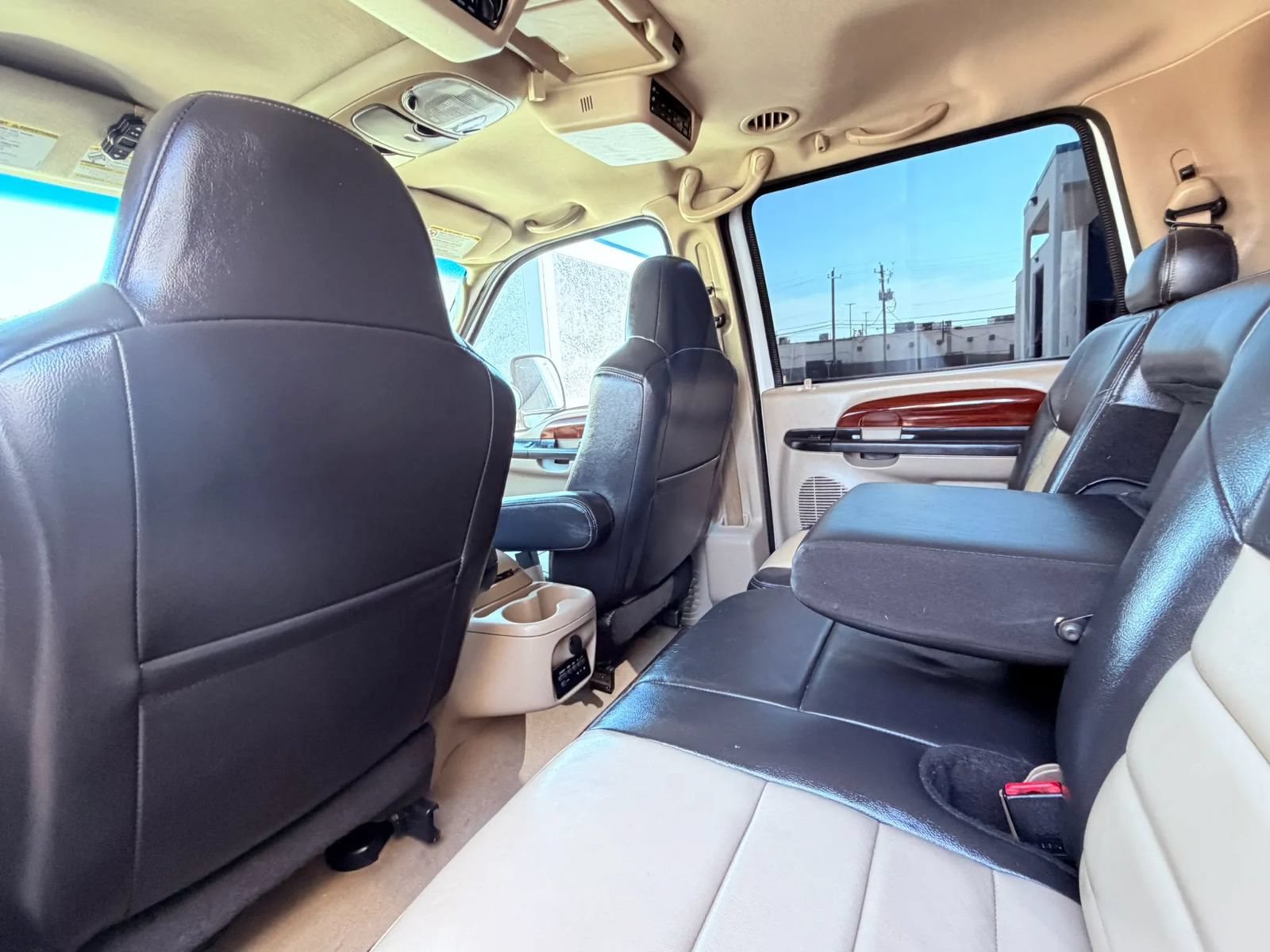 Used 2005 Ford Excursion Eddie Bauer AWD/4WD image 21
