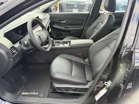 New 2026 Nissan Sentra SR w/ SR Premium Package FWD image 12