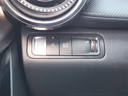 Used 2025 Chevrolet Equinox LT w/ Safety and Technology Package image 21