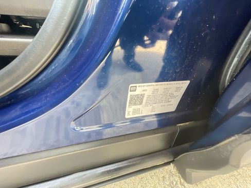 Certified 2023 Chevrolet Equinox Premier FWD image 33