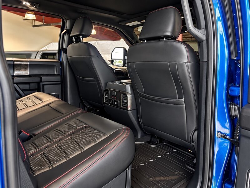 Used 2022 Ford F250 Lariat w/ Lariat Ultimate Package AWD/4WD image 18