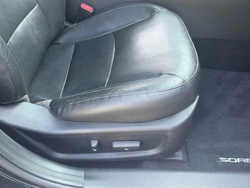 Used 2016 Kia Optima EX image 17