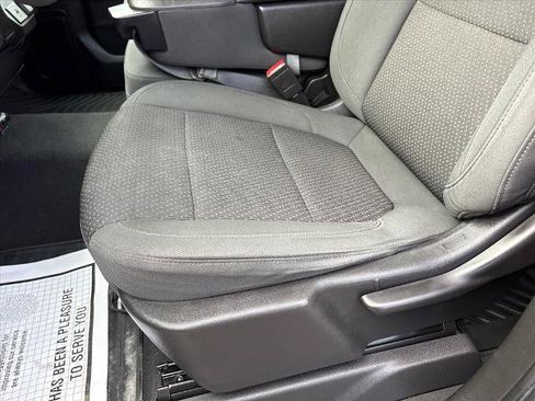 Certified 2020 Chevrolet Silverado 1500 Custom w/ Custom Value Package AWD/4WD image 19