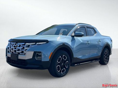 Used 2022 Hyundai Santa Cruz SEL Premium AWD/4WD image 2