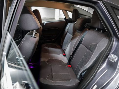 Used 2014 Ford Fiesta SE w/ Equipment Group 201A image 21