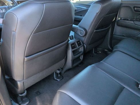 Used 2023 Honda Passport EX-L image 18