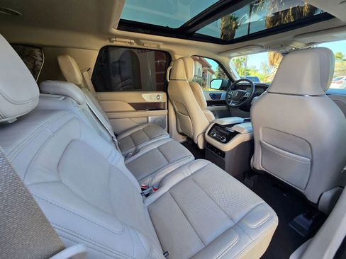 Used 2020 Lincoln Navigator Reserve w/ Equipment Group 208A Reserve RWD image 17