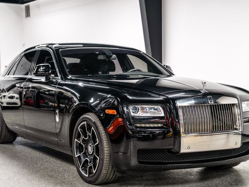 Used 2014 Rolls-Royce Ghost image 3