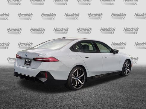 Used 2025 BMW i5 M60 AWD/4WD image 10