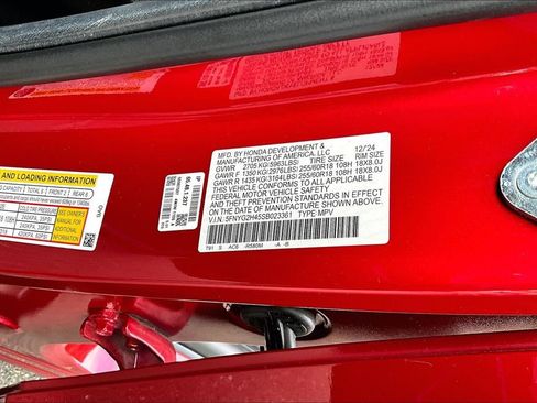 Used 2025 Honda Pilot EX-L image 16