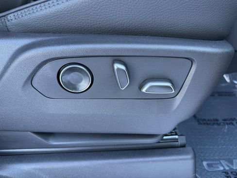 Used 2024 GMC Sierra 1500 Denali image 30