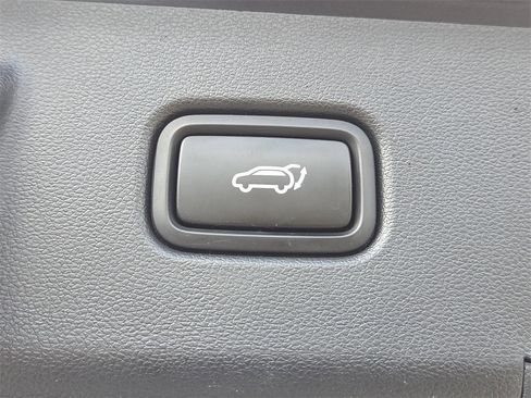 Used 2024 Hyundai Tucson Limited image 15