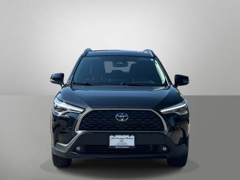 Used 2024 Toyota Corolla Cross XLE AWD/4WD image 25