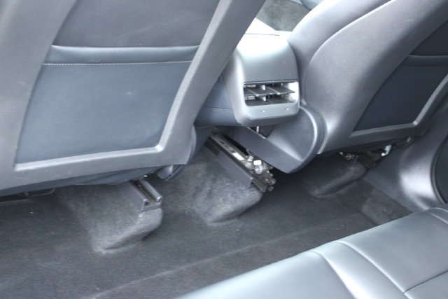 Used 2025 Tesla Model Y Long Range RWD image 29