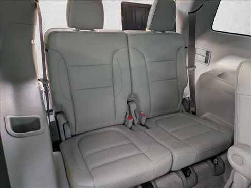 Used 2019 GMC Acadia SLT w/ LPO, Floor Liner Package image 19