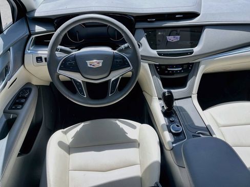 Used 2025 Cadillac XT5 Premium Luxury w/ LPO, Floor Liner Package FWD image 24