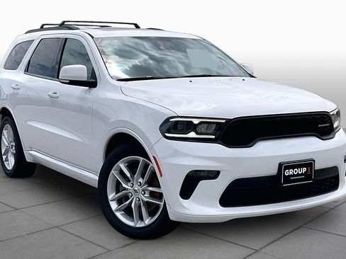 Used 2022 Dodge Durango GT RWD image 3