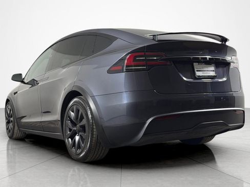 Used 2023 Tesla Model X AWD/4WD image 3