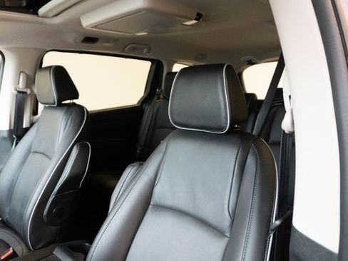 Certified 2025 Honda Odyssey Touring image 19