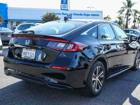 Used 2023 Honda Civic LX image 7