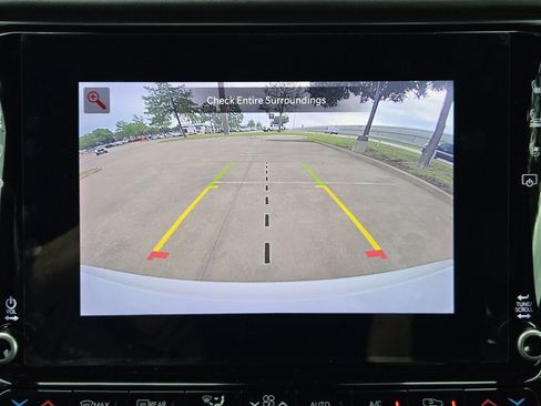 Used 2023 Jeep Wagoneer 4WD image 15