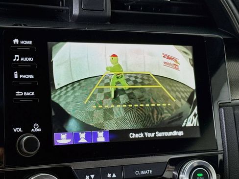 Used 2019 Honda Civic EX image 5