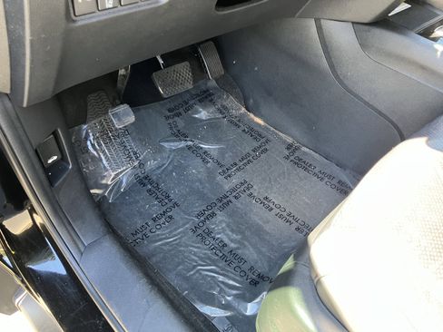 Used 2022 Honda Pilot Black Edition image 17