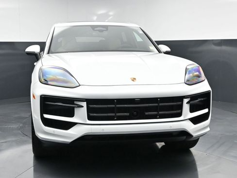 New 2026 Porsche Cayenne AWD/4WD image 12
