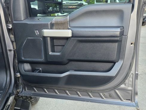 Used 2021 Ford F250 Lariat AWD/4WD image 36