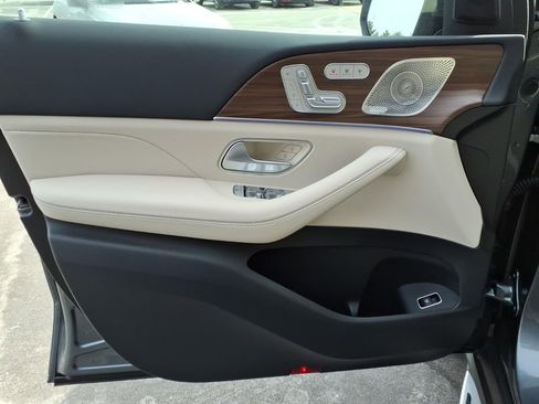 New 2026 Mercedes-Benz GLE 350 4MATIC image 11