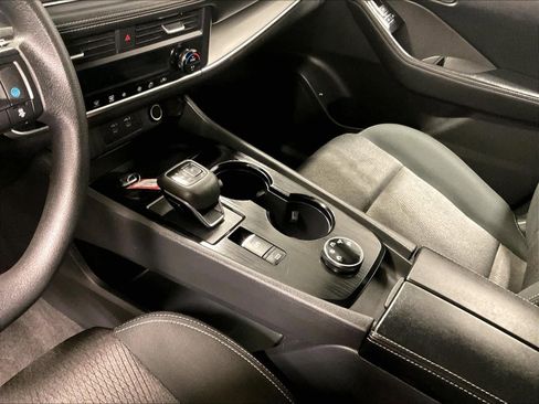 Certified 2024 Nissan Rogue SV image 20