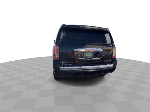 Certified 2020 GMC Yukon Denali w/ Denali Premium Package image 7