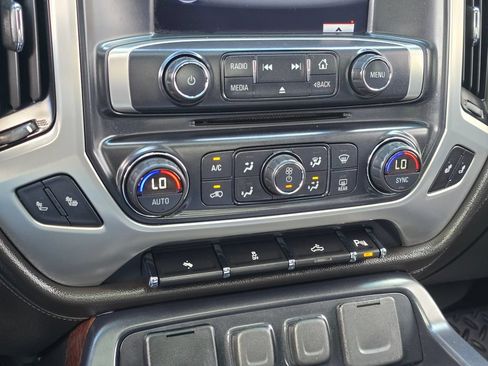 Used 2014 GMC Sierra 1500 SLE AWD/4WD image 24