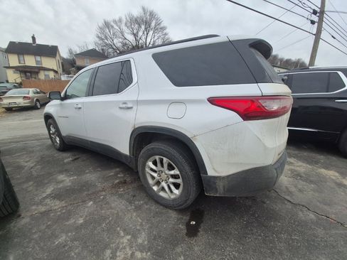 Used 2021 Chevrolet Traverse LT w/ LPO, Floor Liner Package image 5
