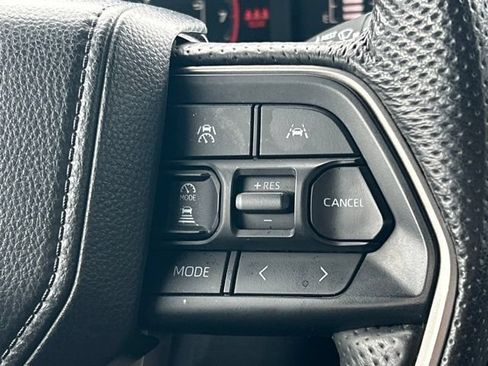 Certified 2024 Toyota Tacoma SR5 AWD/4WD image 54