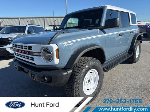 New 2025 Ford Bronco Heritage Edition image 1