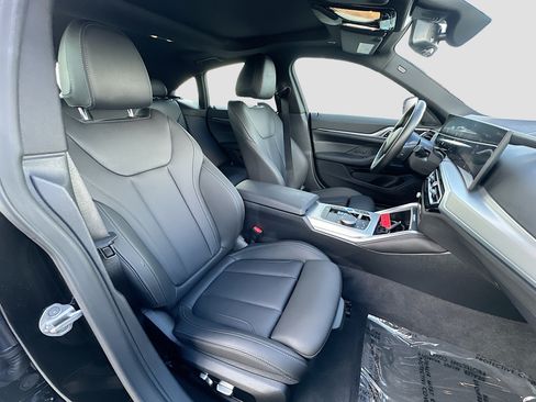 Used 2023 BMW i4 eDrive40 w/ M Sport Package RWD image 28