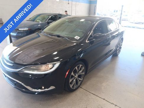 Used 2015 Chrysler 200 C FWD image 1