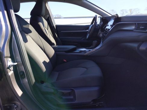 Certified 2023 Toyota Camry LE image 33