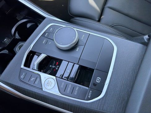 Certified 2025 BMW 330i Sedan RWD image 34