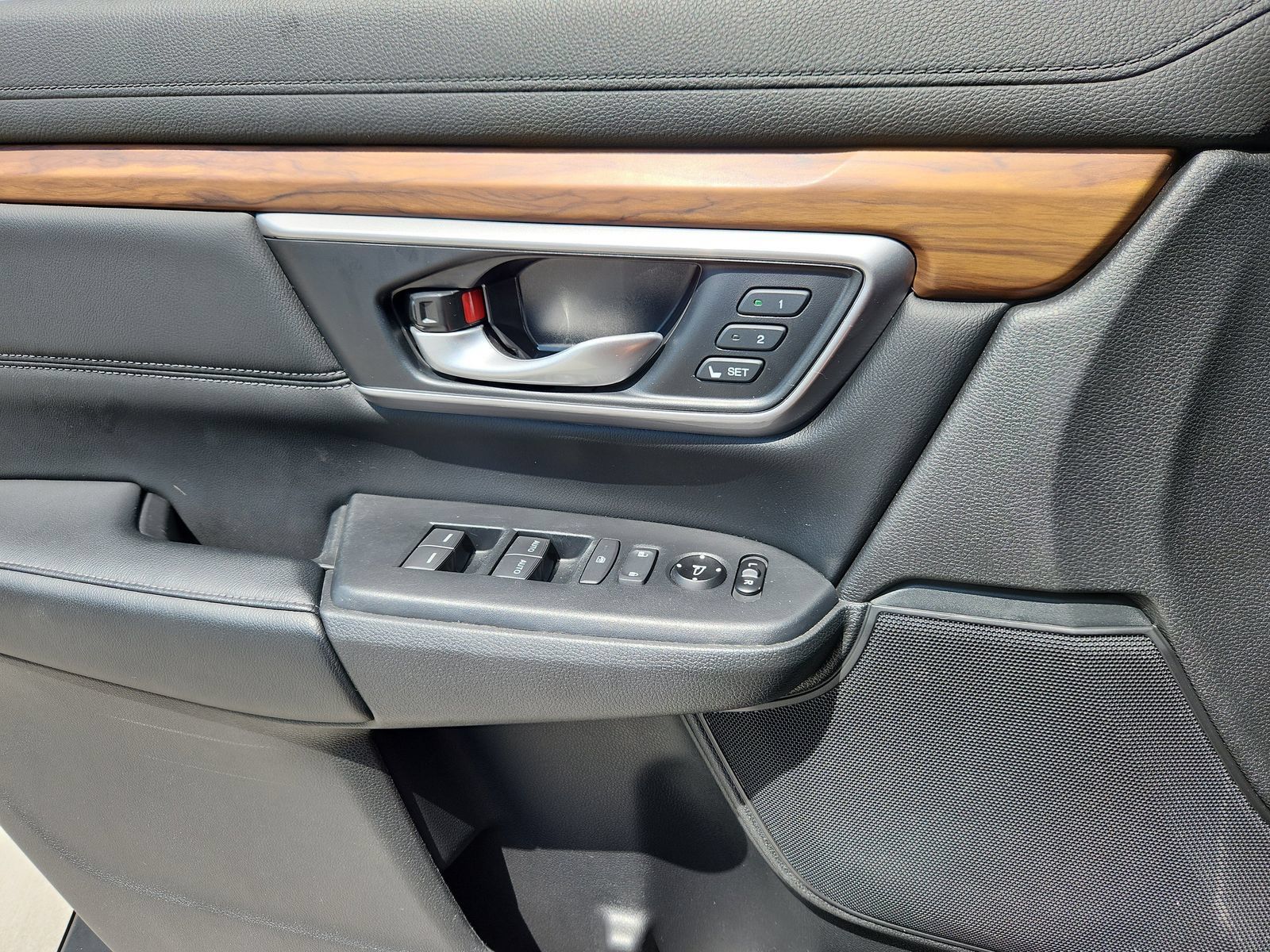 Used 2019 Honda CR-V EX-L image 9