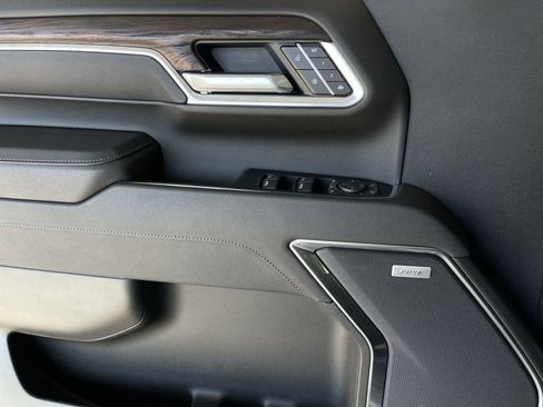 New 2025 GMC Sierra 2500 SLT w/ SLT Premium Package image 23