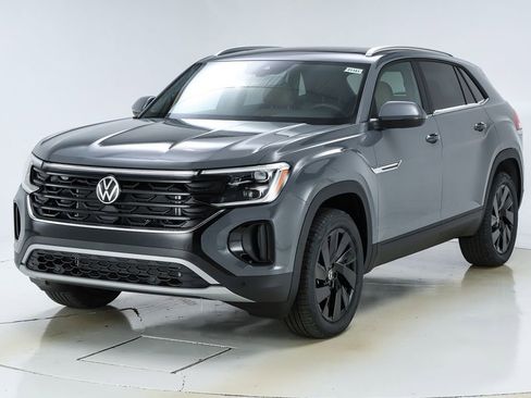 New 2026 Volkswagen Atlas Cross Sport SE image 1