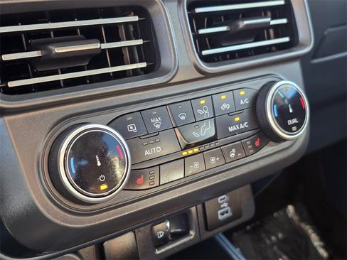 Used 2024 Ford Maverick Lariat w/ 4K Tow Package image 15