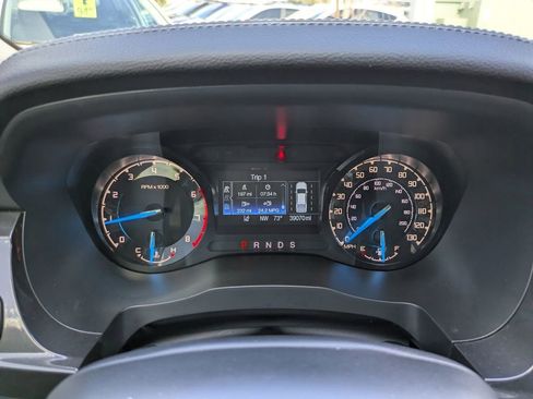 Used 2023 Ford Ranger Lariat w/ Trailer Tow Package image 3