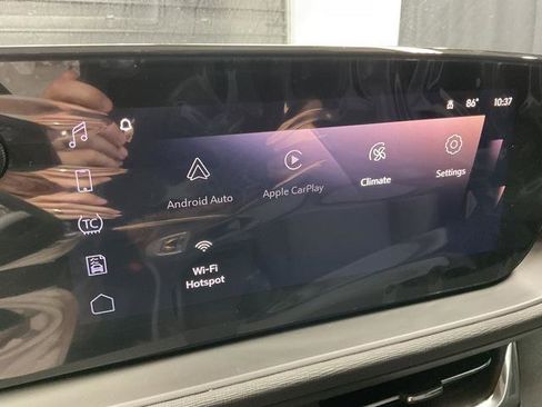 New 2025 Buick Envista Preferred image 18