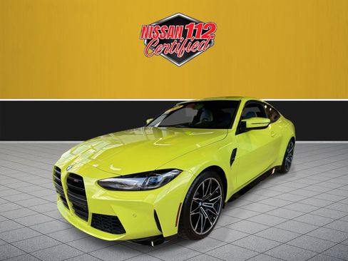 Used 2022 BMW M4 Coupe RWD image 2