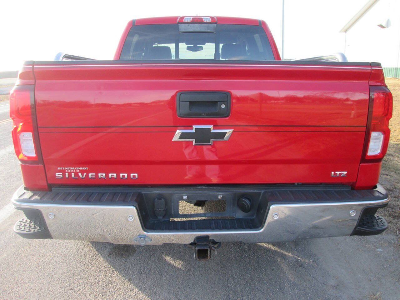 Used 2017 Chevrolet Silverado 1500 LTZ w/ Sport Package AWD/4WD image 7