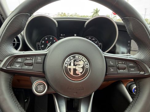 Used 2021 Alfa Romeo Giulia Ti w/ Active Assist 2 Package TI image 33