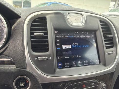 Used 2018 Chrysler 300 Limited w/ Safetytec Plus Group AWD/4WD image 6